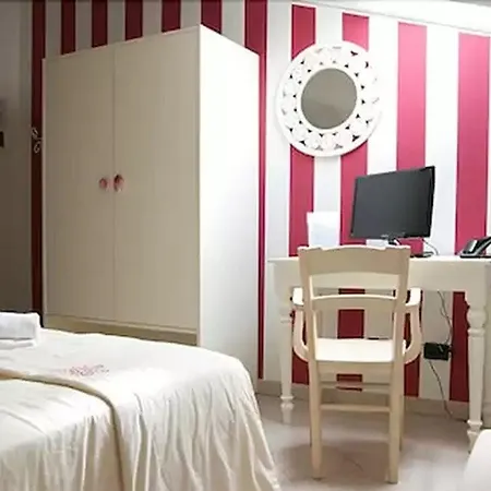 Il Villino فندق مبيت وإفطار